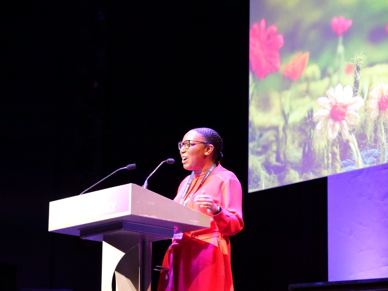 Leone Martin preaching at the Baptist Assembly